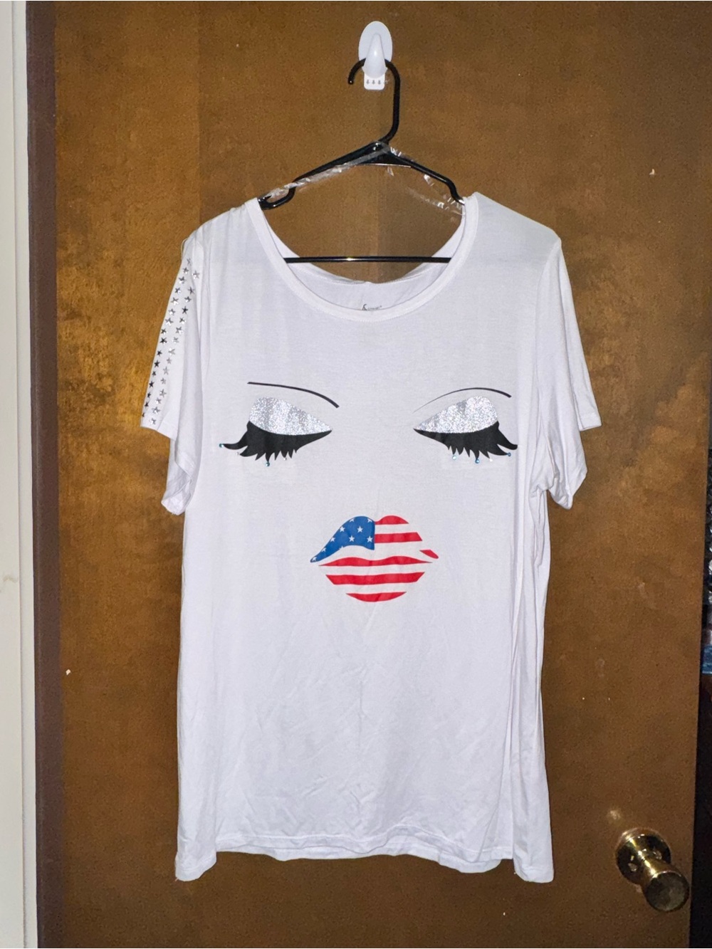 Ashley Stewart White Short Sleeve Graphic Tee with Flag Lips